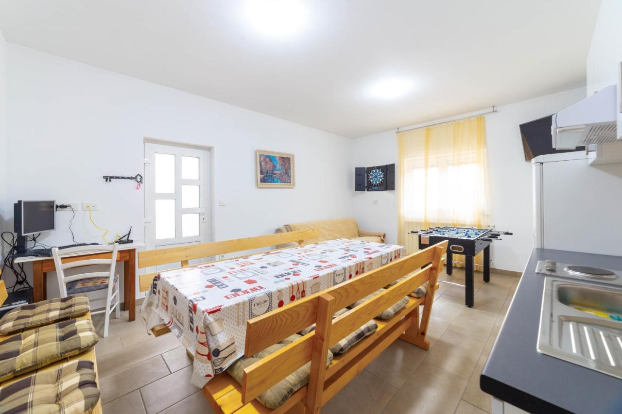 Apartments Raspolic Kastav Buitenkant foto